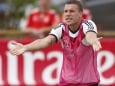 Arsene Wenger Ridicules Rumours of Inter's Interest in Lukas Podolski