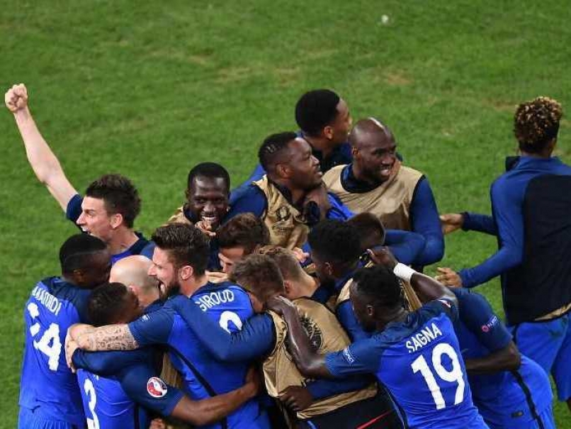 यूरो 2016: अल्बानिया को हराकर फ़्रांस अगले दौर में, स्लोवाकिया ने रूस को पीटा