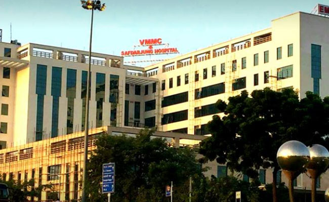 Resident Doctors At Safdarjung Hospital Call Off Strike