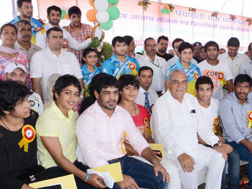 Haryana Government Awards Empty Envelopes to 2014 Commonwealth Games Para-Athletes