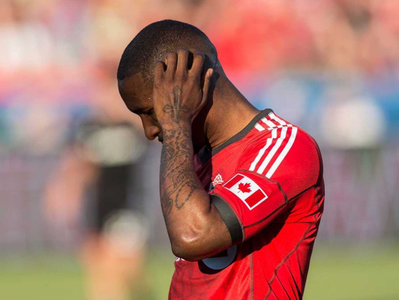Sunderland Sign Jermain Defoe in Swap Deal