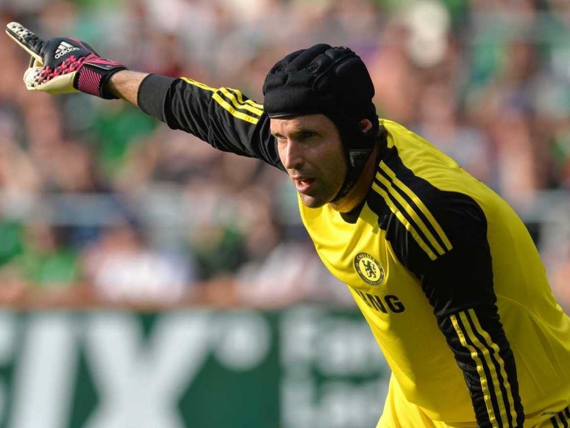 Chelsea Allow Senior Goal-Keeper Petr Cech to Seek Transfer