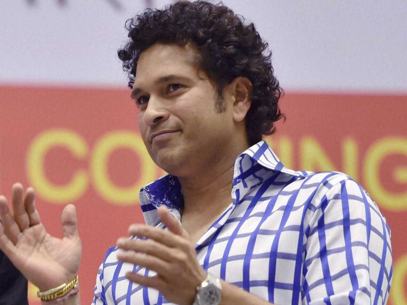 Sachin Tendulkar Pays Glowing Tributes to Yoga Guru BKS Iyengar