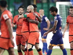 ISL: Alessandro Del Piero Scores as Delhi Dynamos Draw 2-2 vs Chennaiyin FC