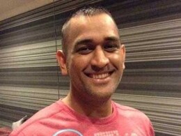 Mahendra Singh Dhoni Gets New Hairstyle for Australia Series Mahendra Singh Dhoni Gets New Hairstyle for Australia Series