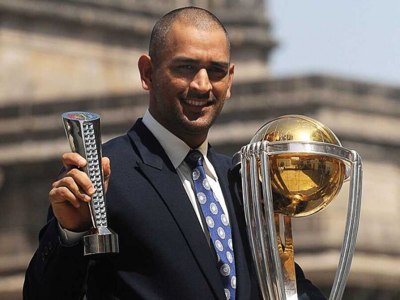 World Cup Trophy Controversy: धोनी को दी गई फेक ट्रॉफी, जब 2011 विश्व कप जीतने के बाद ट्रॉफी पर मच गया था भूचाल