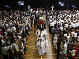 Phillip Hughes Laid to Rest in Hometown Phillip Hughes Laid to Rest in Hometown