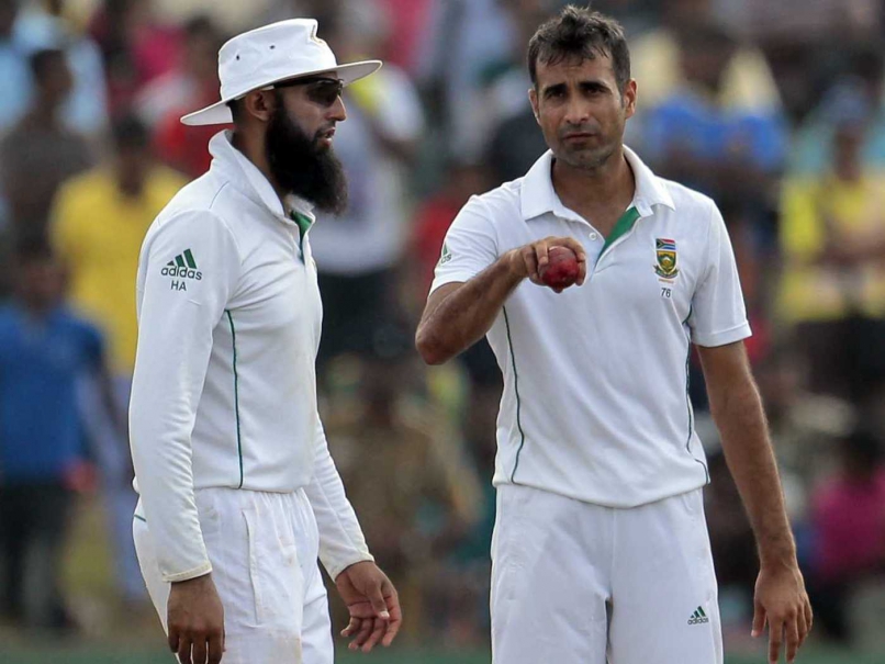 Hashim Amla Heaps Praise on Struggling Imran Tahir