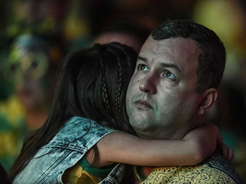 After Soccer Loss, Leader Soothes Brazil With a Song