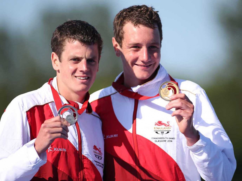 Commonwealth Games 2014: Brownlee Brothers Fire England to Team Triathlon Gold