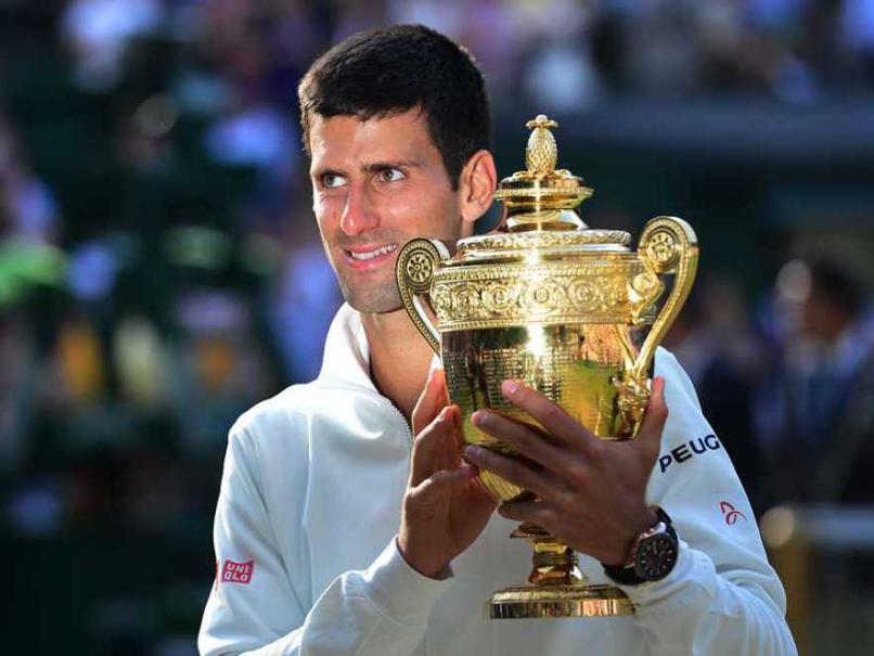 Djokovic Defeats Federer for Wimbledon Title