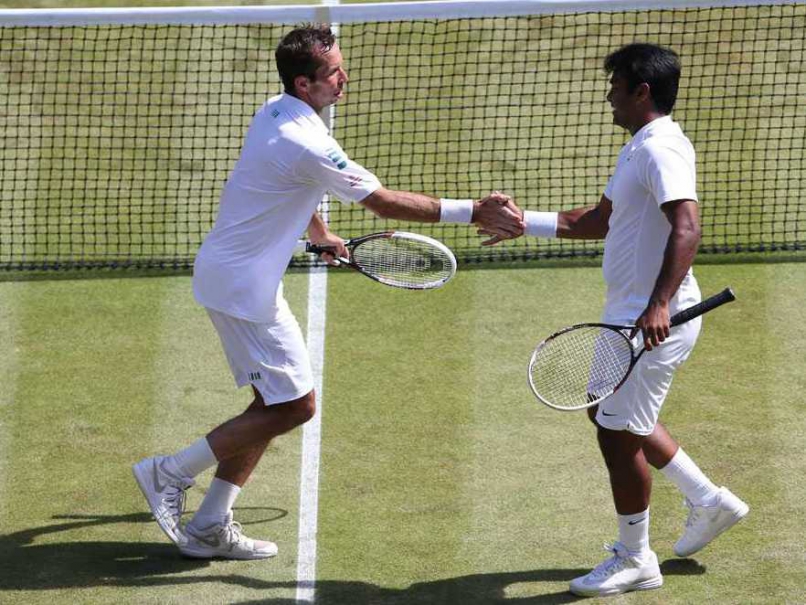 Wimbledon 2014: Leander Paes-Radek Stepanek Reach Men's Doubles Semifinals After Great Fightback