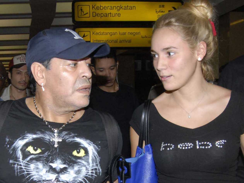 Diego Maradona Accuses Former Girlfriend of Theft