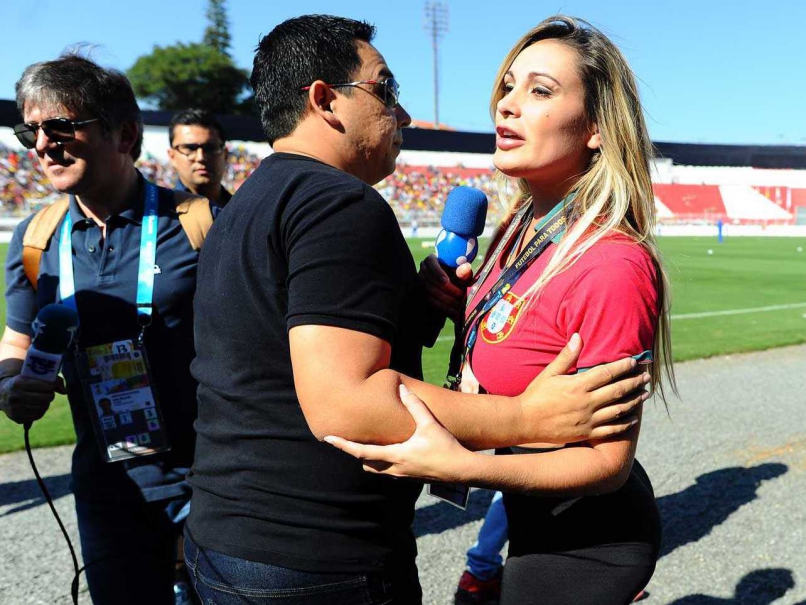 FIFA World Cup: Fans, 'Lovers' Invade Training Areas to Meet Stars