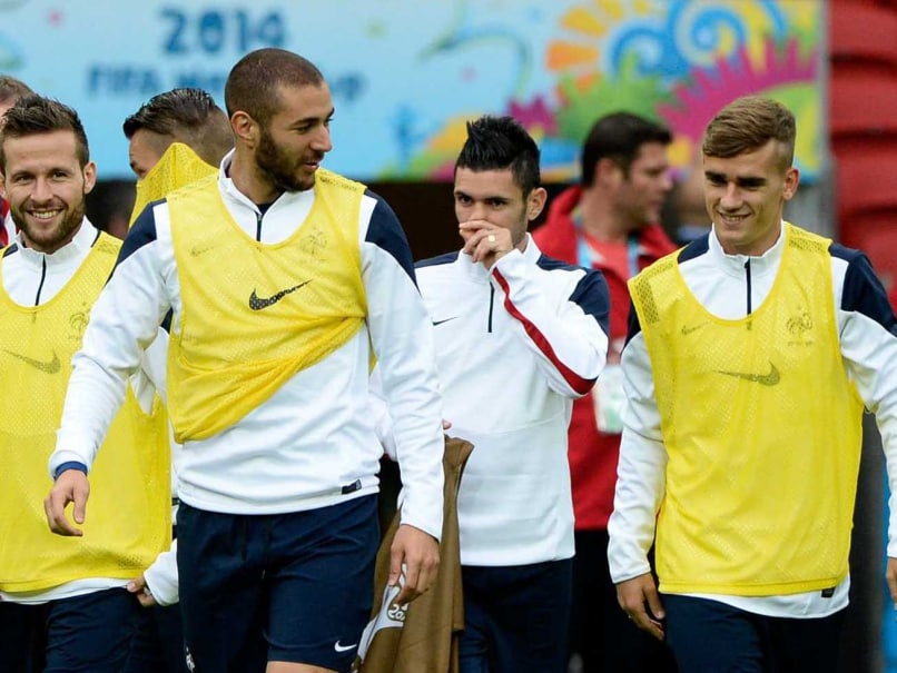 Karim Benzema and Yohan Cabaye