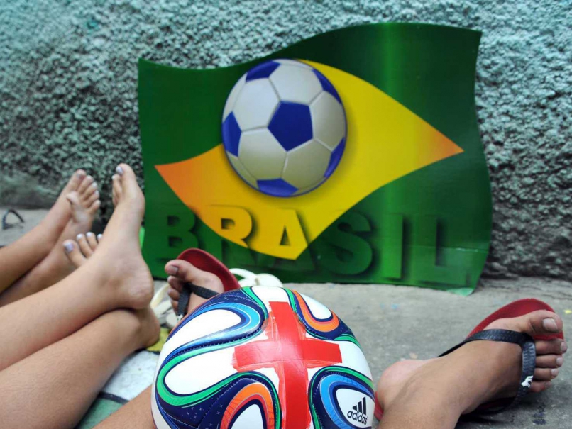 Ex-Brazil Star Paulo Cesar Sold World Cup Gold Medal to Buy Cocaine