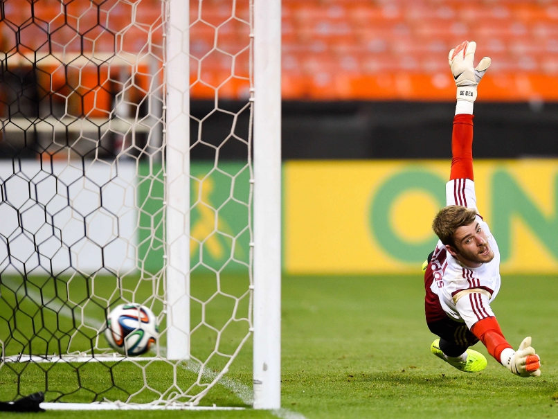 Louis van Gaal Expects David de Gea to Stay at Manchester United