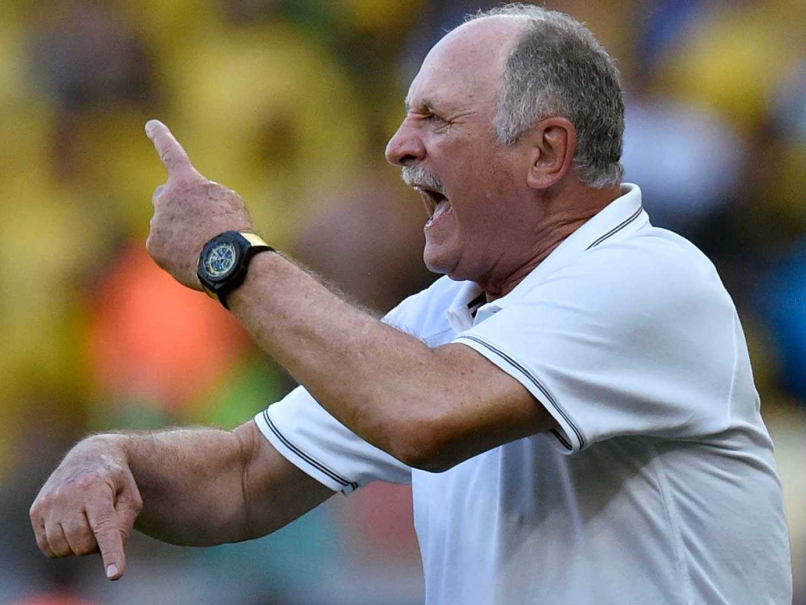 Former Brazil Coach Luiz Felipe Scolari Robbed of Cash, Credit Cards: Report