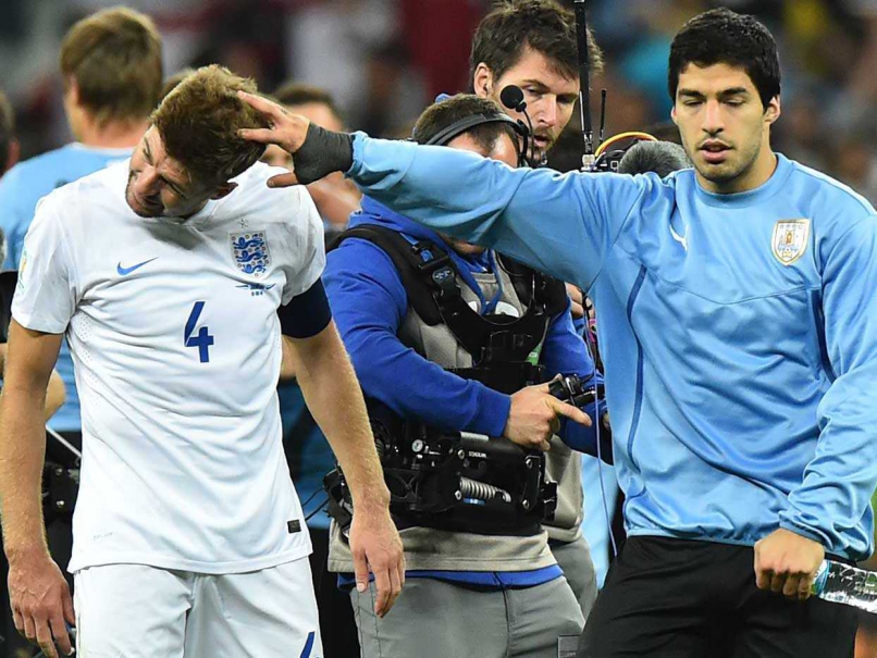 Steven Gerrard is Irreplaceable for Liverpool: Luis Suarez