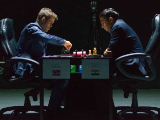 Watch World Chess Championship Live: Viswanathan Anand vs Magnus Carlsen