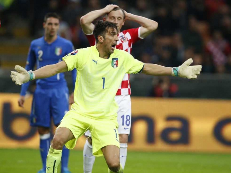 Paolo Maldini Slams Ballon d'Or For Not Considering Gianluigi Buffon As a Potential Winner