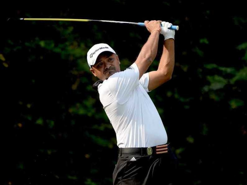 Rahil Gangjee Leads Five Indians Into Weekend Rounds at Queens Cup