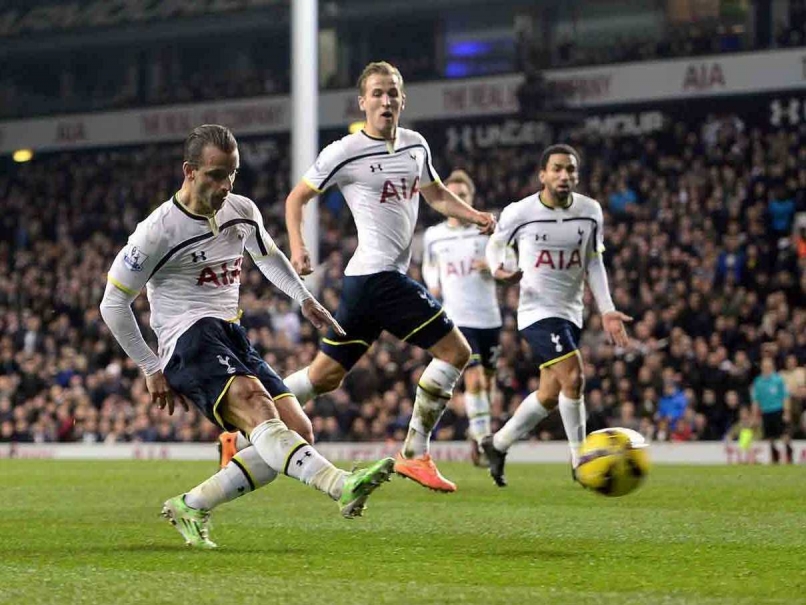 Roberto Soldado Ends Goal Drought as Tottenham Beat Everton