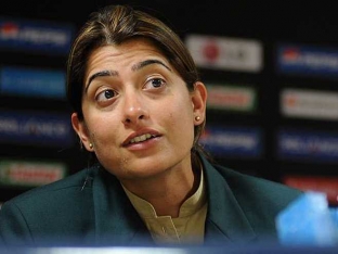 Pakistan Womens Cricket Captain Leads Team to New Highs
