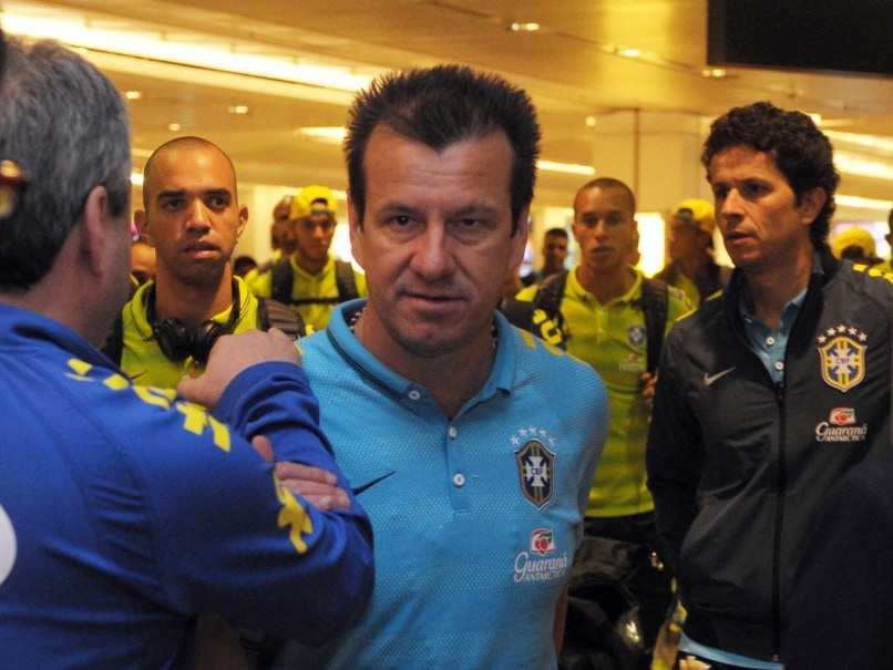 Brazil Coach Dunga Denies Cocaine Slur Against Argentina Brazil Coach Dunga Denies Cocaine Slur Against Argentina