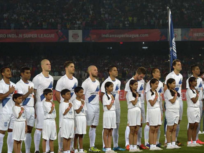 ISL: Peter Reid Wants Mumbai City FC Defence to Hold up Against Kerala Blasters