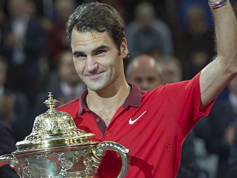 Roger Federer Targets Number One Spot as Race for London Heats up