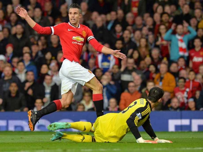 EPL: Robin Van Persie Salvages 1-1 Draw for Manchester United F.C. vs Chelsea F.C.