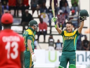 Faf du Plessis hits his 3rd century