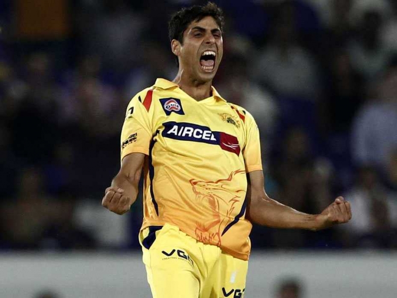IPL Auction 2016: Old Workhorses Ashish Nehra, Praveen Kumar Still in 'Wanted' List
