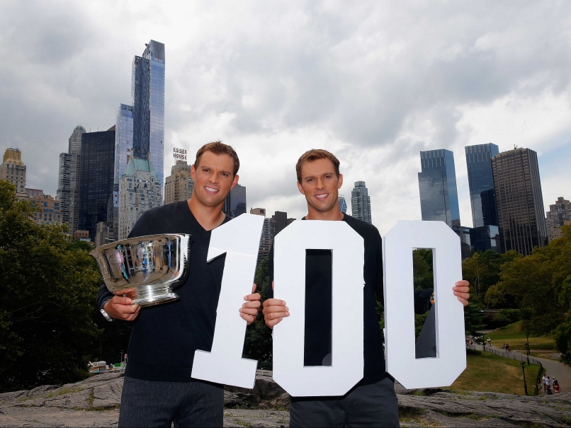 One Hundred Reasons to do 'Dirty Dancing' With Bryan Brothers