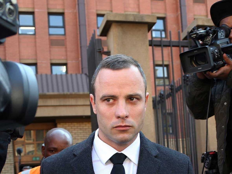Oscar Pistorius Arrives at Court for Sentencing
