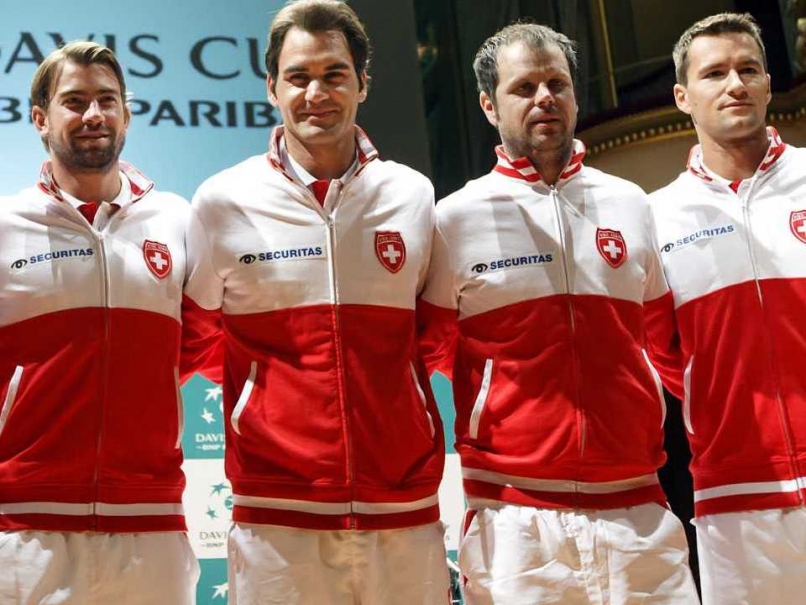 Davis Cup: Roger Federer Opens Fire for Swiss Against Italy