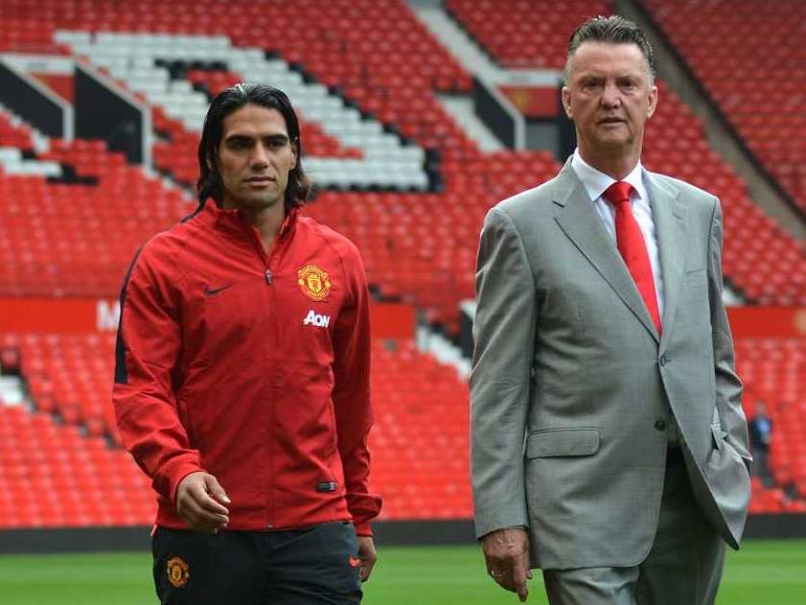 Louis Van Gaal Happy to Swap Danny Welbeck for Radamel Falcao at Manchester United