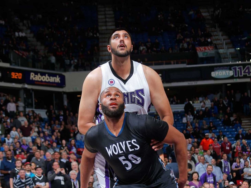 Sim Bhullar Debuts for Sacramento Kings, Makes NBA History