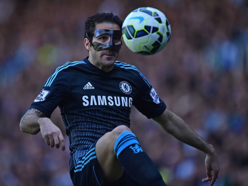 Cesc Fabregas Late Goal Helps Chelsea F.C. Beat Queens Park Rangers, Extend Lead