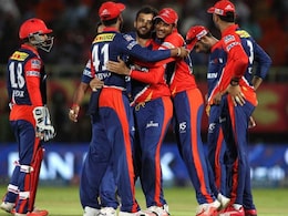 IPL 8: Disaster Averted, Narrow Escape for Delhi Daredevils Team at Raipur Airport IPL 8: Disaster Averted, Narrow Escape for Delhi Daredevils Team at Raipur Airport