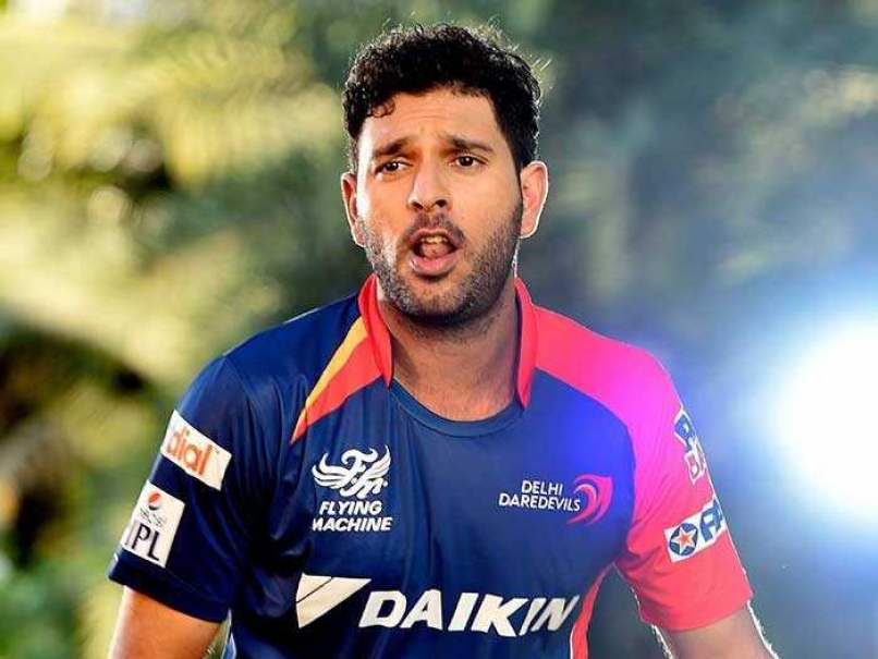 Yuvraj Singh Congratulates Prime Minister Narendra Modi in Maiden Velfie