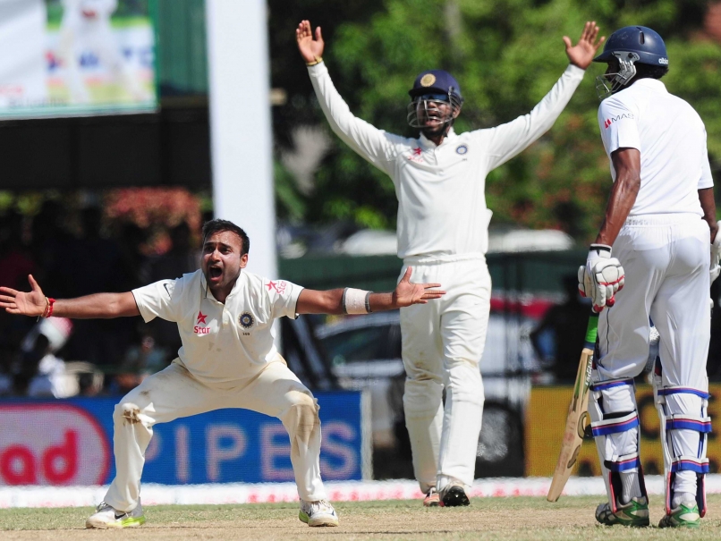 India Should Continue With Five-Bowler Theory, Feels Chaminda Vaas