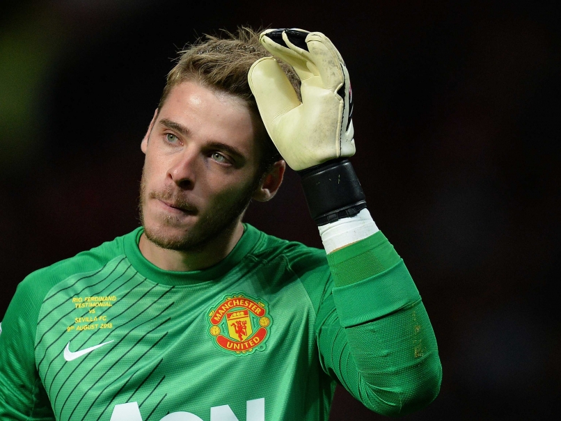 Manchester United Dogged by Goalkeeper Doubts as Aston Villa Await