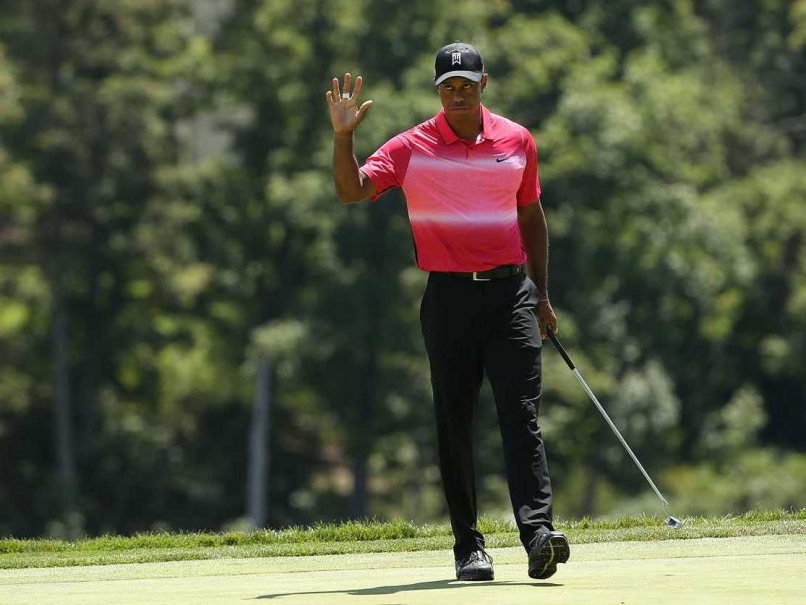 Scrambling Tiger Woods Makes Strides with Solid Week