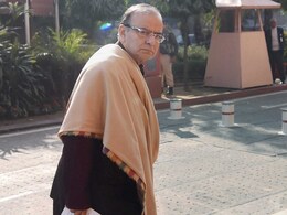 Cricket Scam: Arun Jaitley Sues Rival Arvind Kejriwal for Slander Cricket Scam: Arun Jaitley Sues Rival Arvind Kejriwal for Slander