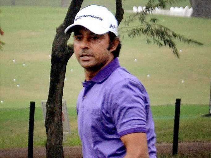 Jyoti Randhawa Stays Ahead in McLeod Russel Golf