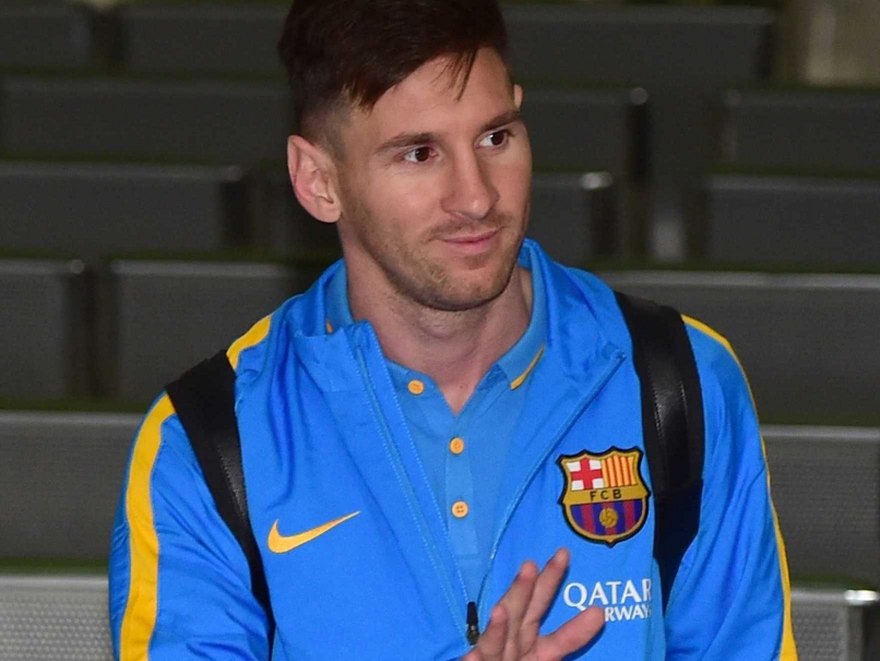 Lionel Messi Punches Fan Who Spit at Him: Reports