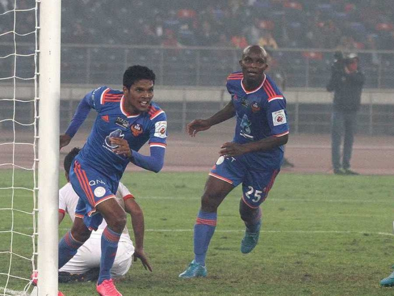 All India Football Federation Issues Show Cause Notice to Romeo Fernandes, Mandar Rao Desai