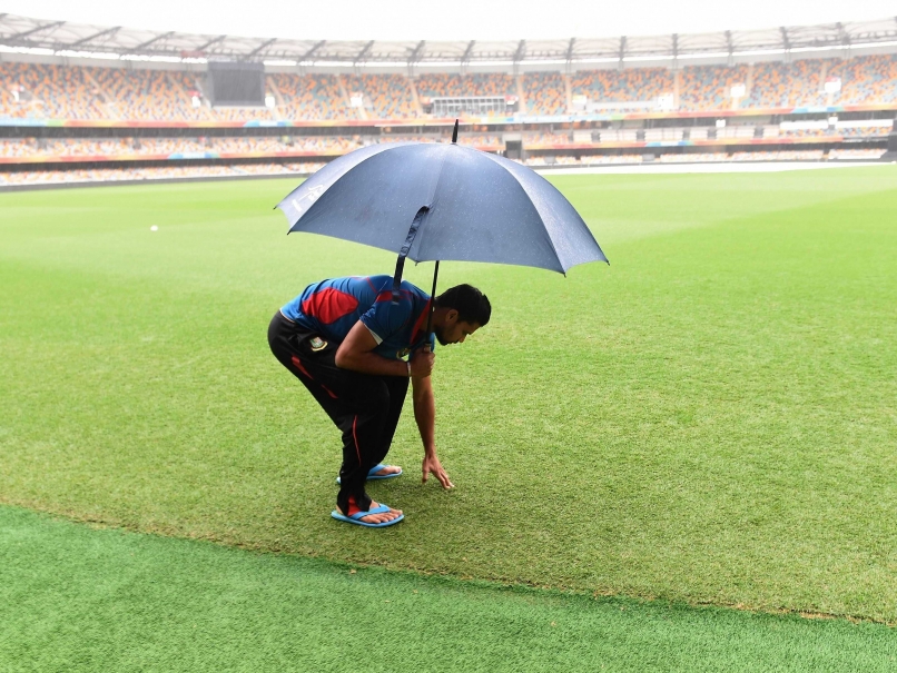 World Cup 2015: Cyclone Scare over Australia's Clash with Bangladesh